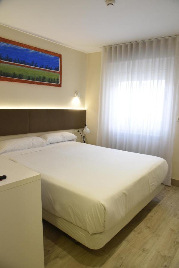 Hotel Delta Tudela Kültér fotó