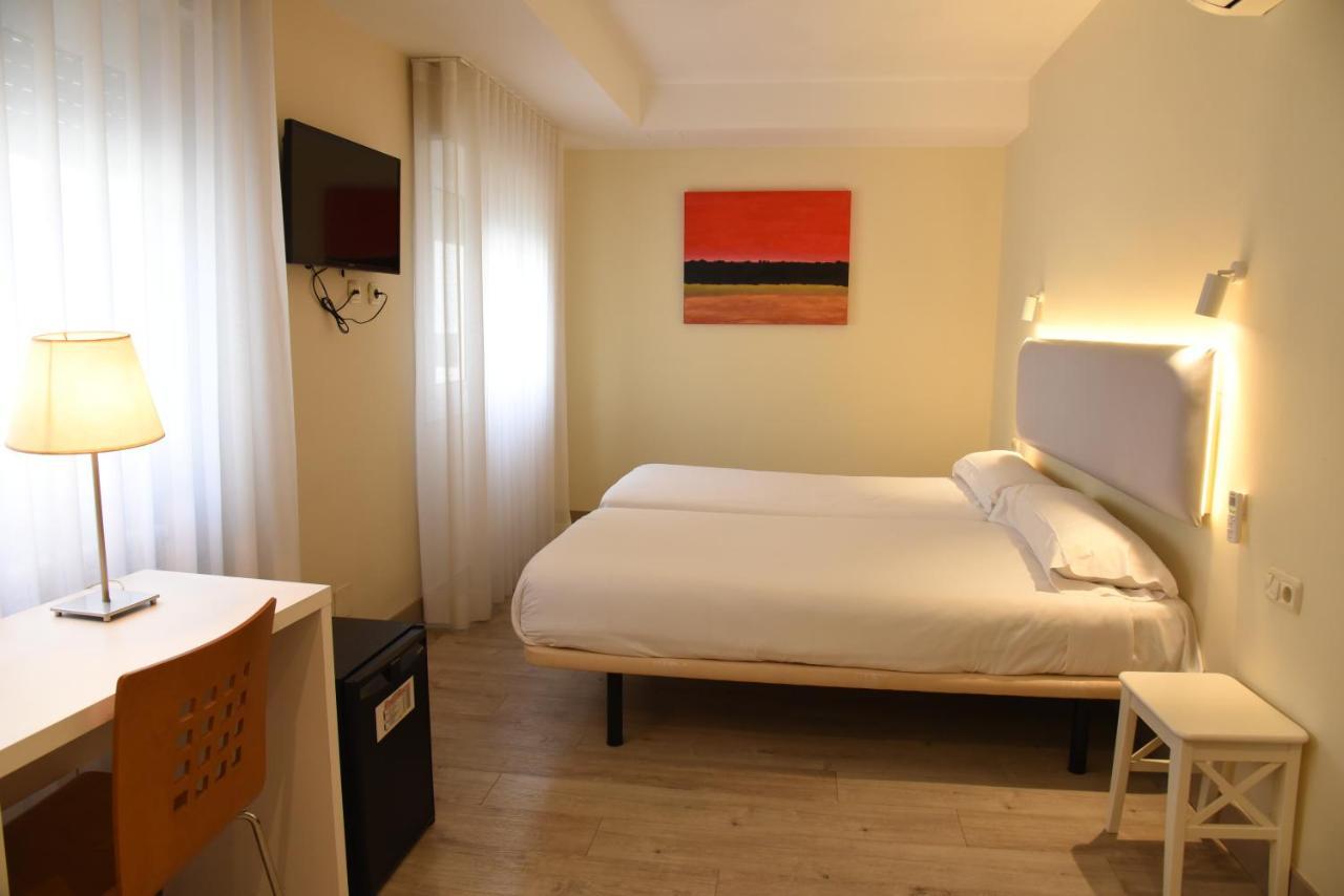 Hotel Delta Tudela Kültér fotó